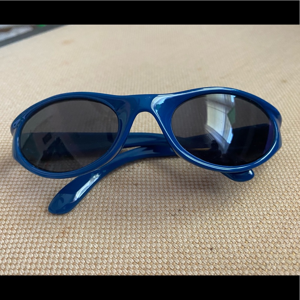 Kid’s Blue Sunglassses